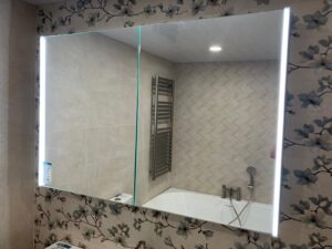 Tuscany Bathroom Bay 14