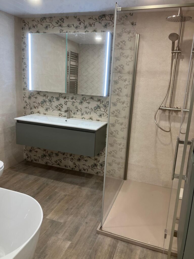 Tuscany Bathroom Bay 5